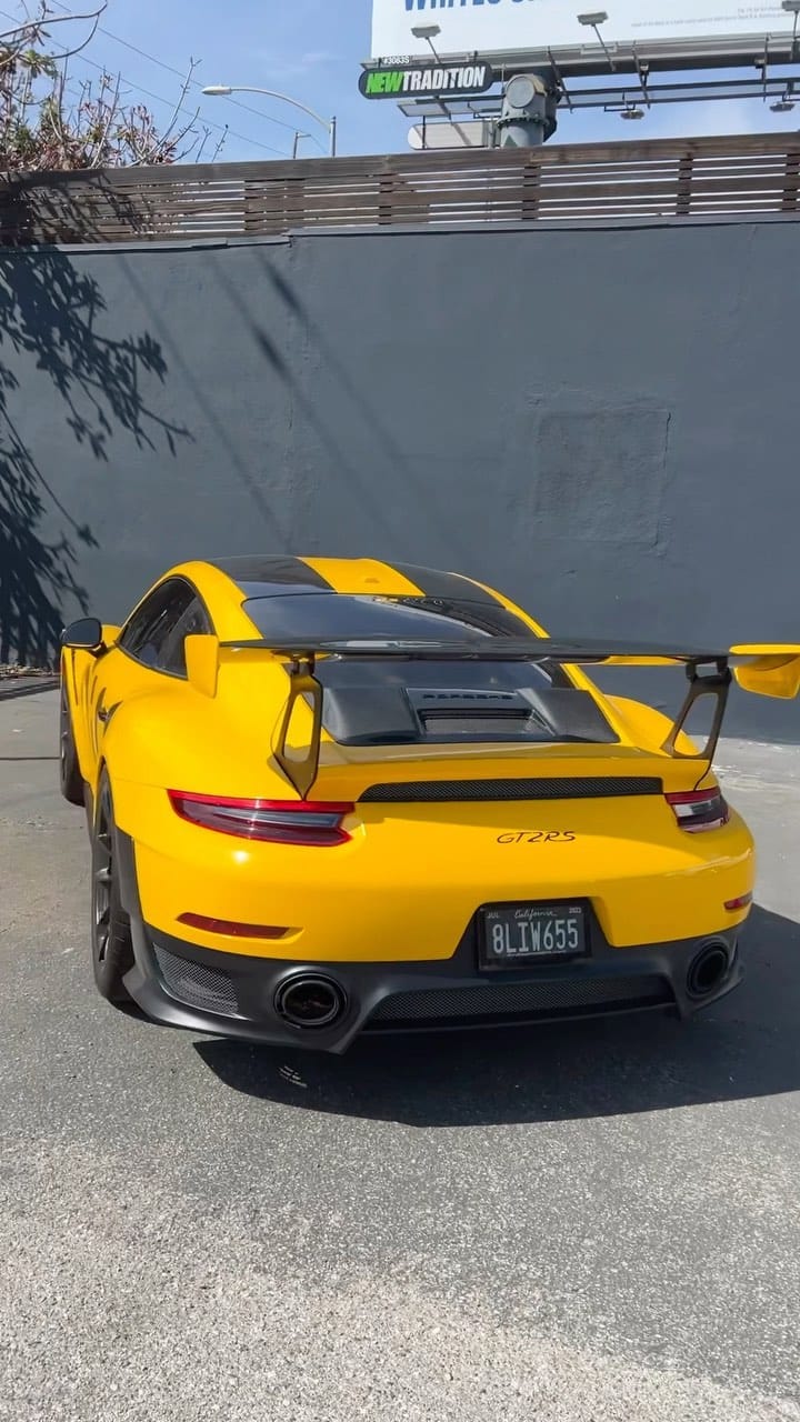 Post 2 by SPACE AUTO EXOTICS🌟 on Instagram (video)