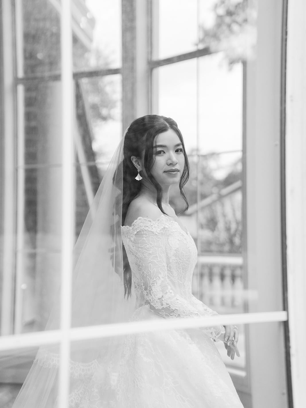 Post 5 by Houston Wedding Photographer on Instagram (carousel)
