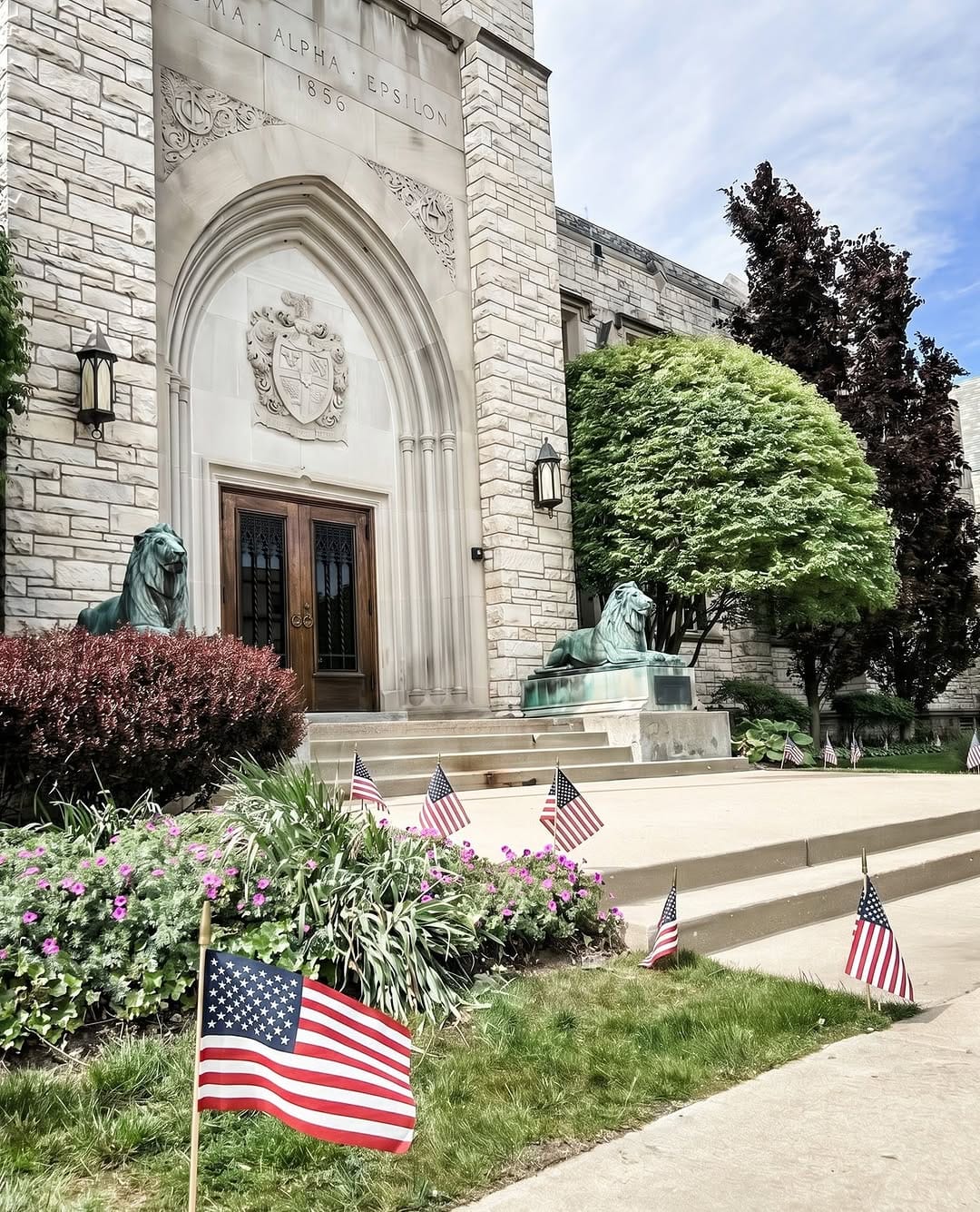 Post 2 by Sigma Alpha Epsilon (ΣΑΕ) on Instagram (image)