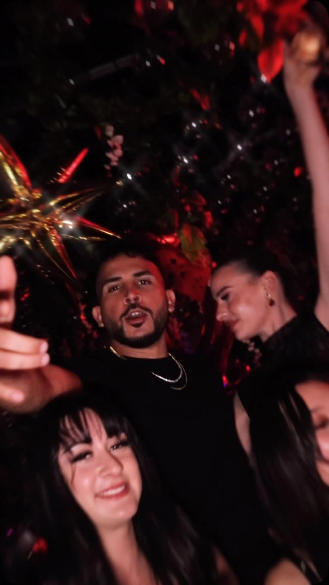 Post 4 by ROLANDO MARTÍNEZ on Instagram (video)