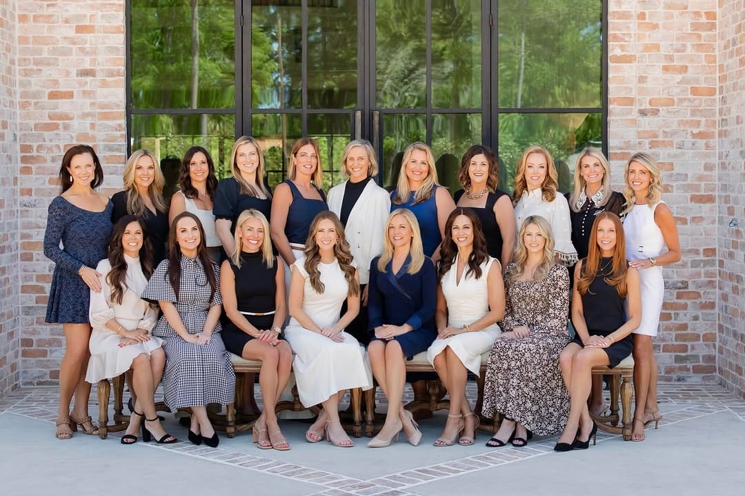 Post 8 by Woodlands Style House | Sondra Lagasse, Jill Simms, & Team on Instagram (carousel)