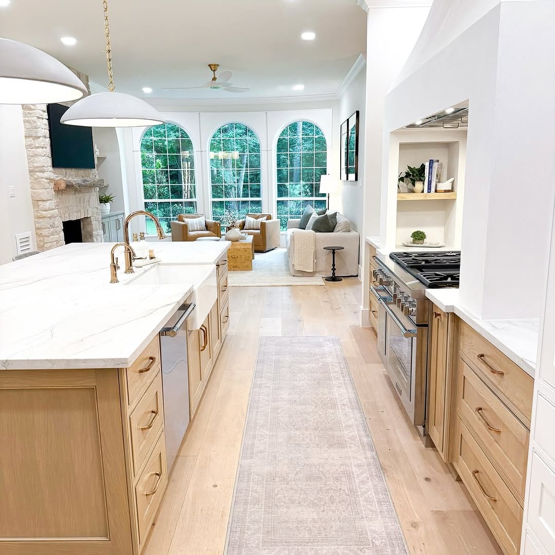 Post 10 by Woodlands Style House | Sondra Lagasse, Jill Simms, & Team on Instagram (carousel)