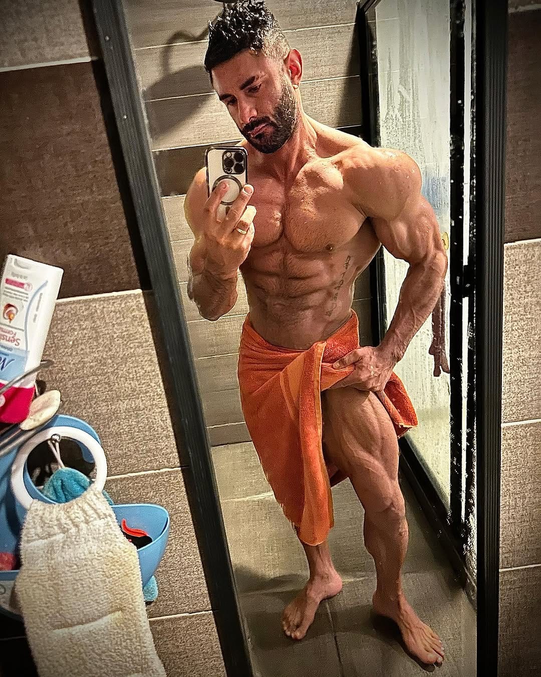 Post 10 by CARLO ANTONIO /  fitness coach on Instagram (carousel)