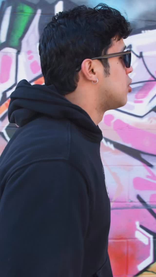 Post 3 by Jose Luis Velazquez on Instagram (video)