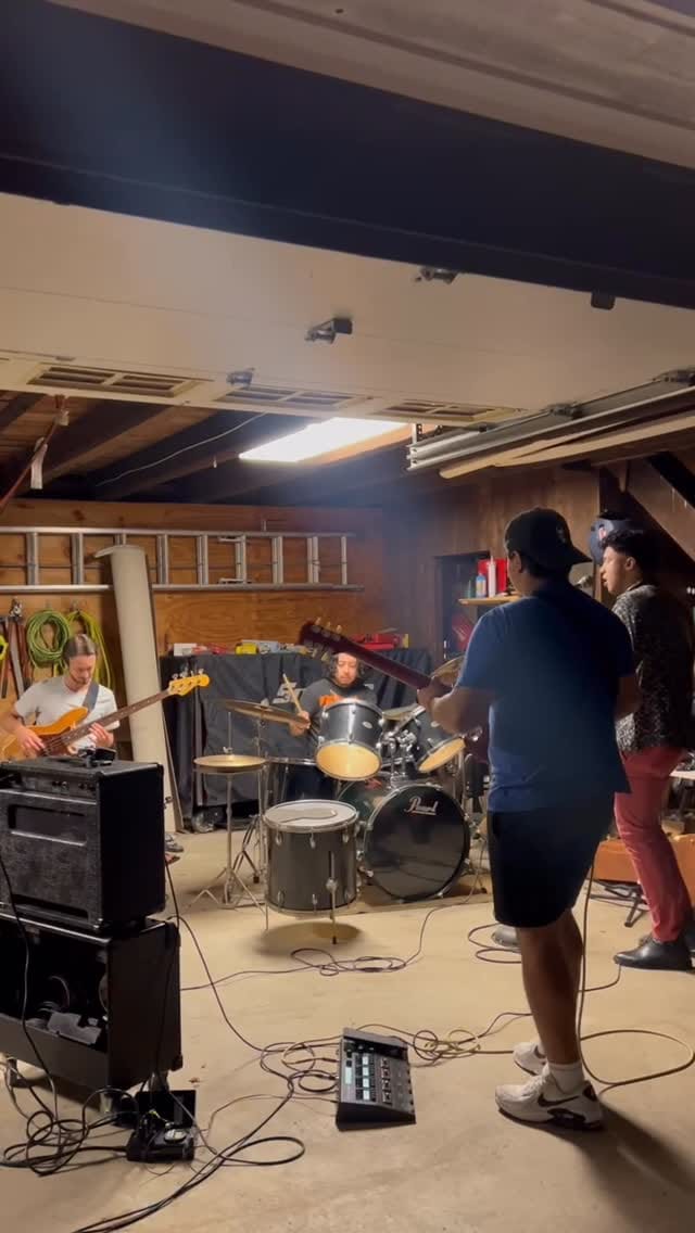 Post 7 by Jose Luis Velazquez on Instagram (video)