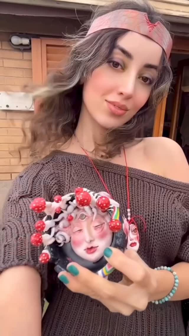 Post 5 by پَردیس موسوی | paradise mousavi on Instagram (video)