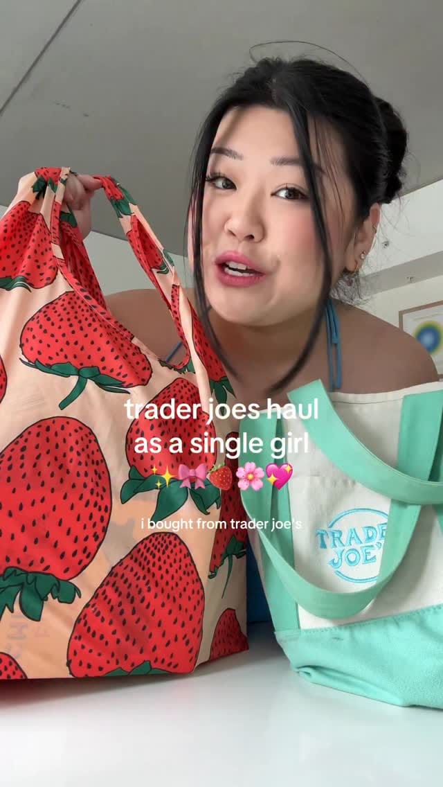 Post 1 by complanie | boston vlogger on Instagram (video)