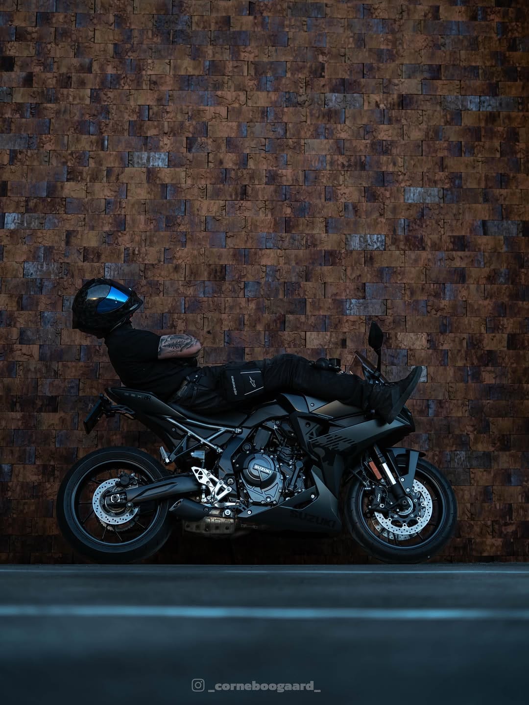 Post 5 by Suzuki Motoren Nederland on Instagram (image)