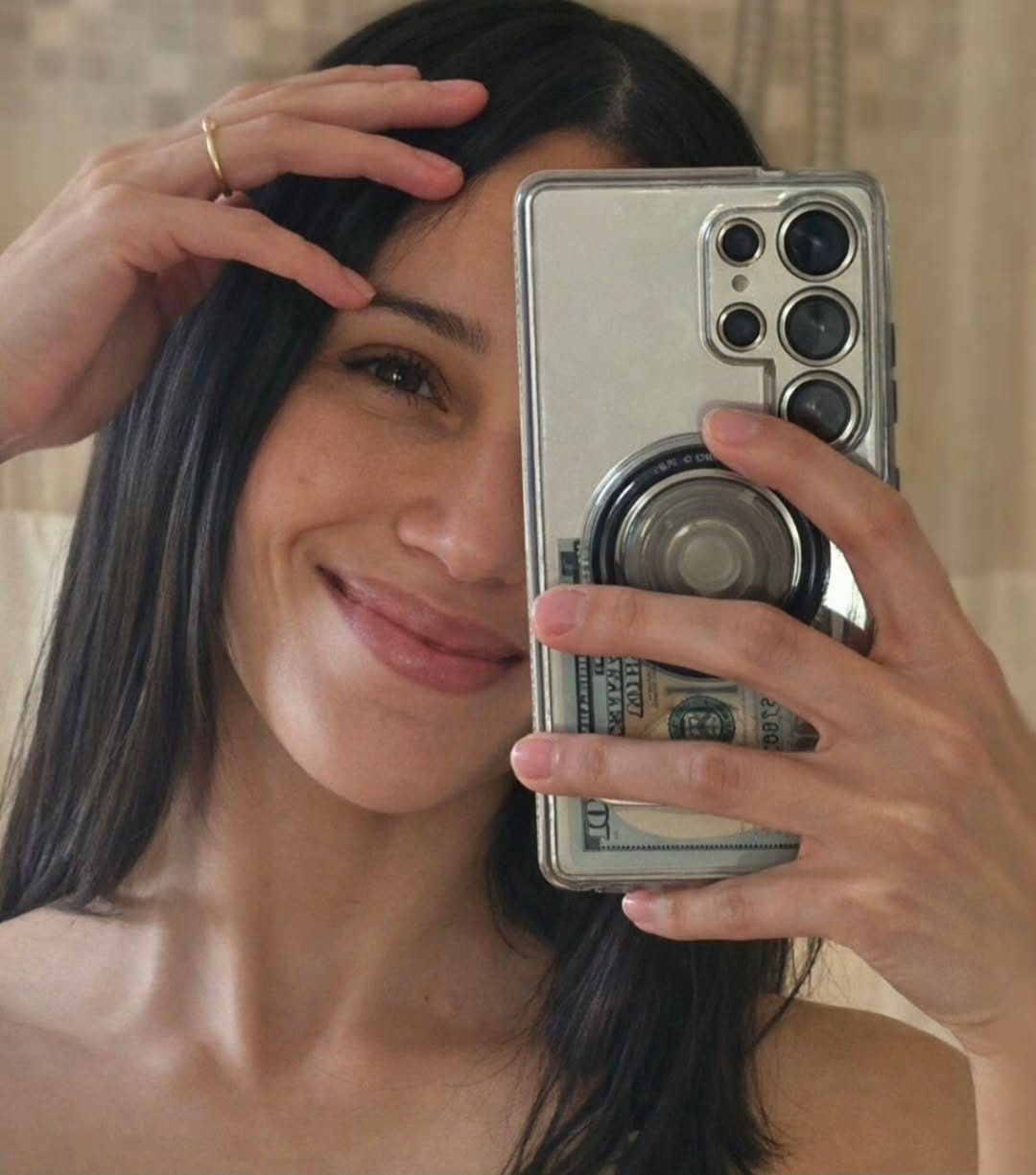 Post 6 by Kiara Lyanne | Model 🇵🇷 on Instagram (image)