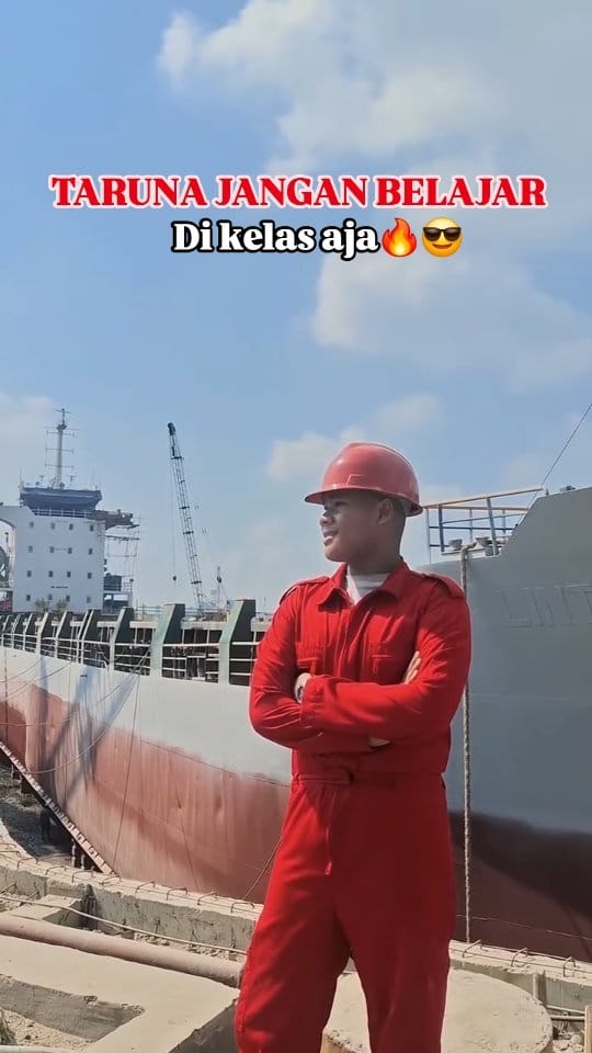 Post 3 by SMK Pelayaran "AKPELNI" on Instagram (video)