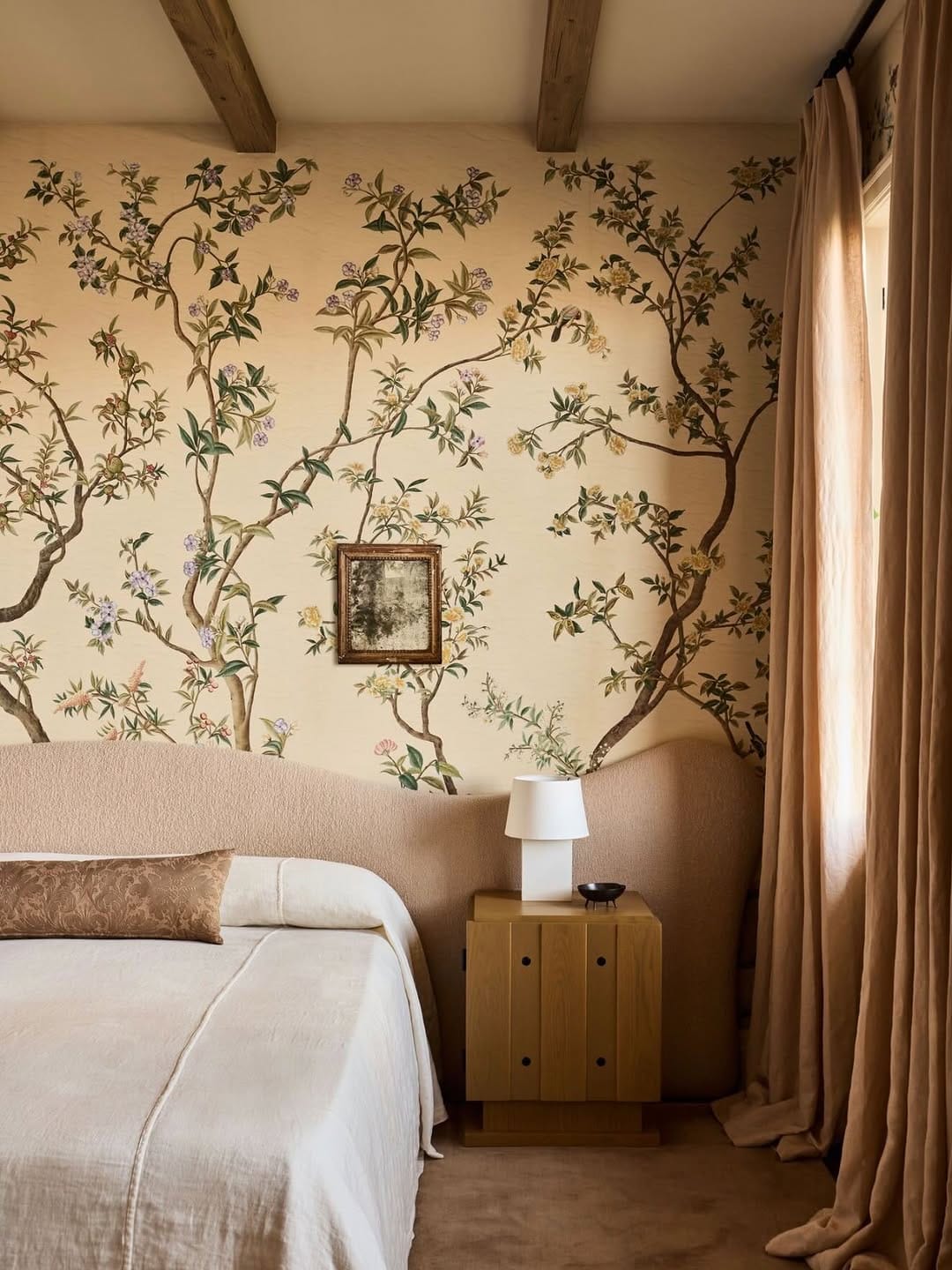 Post 4 by Wendy Labrum Interiors on Instagram (carousel)