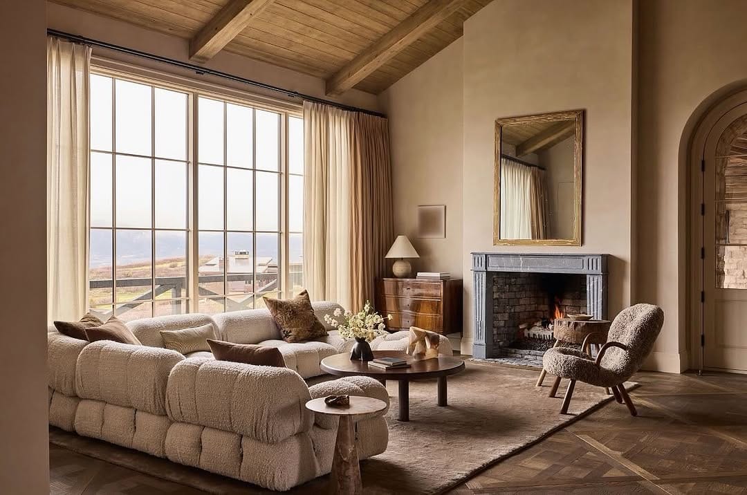 Post 9 by Wendy Labrum Interiors on Instagram (image)