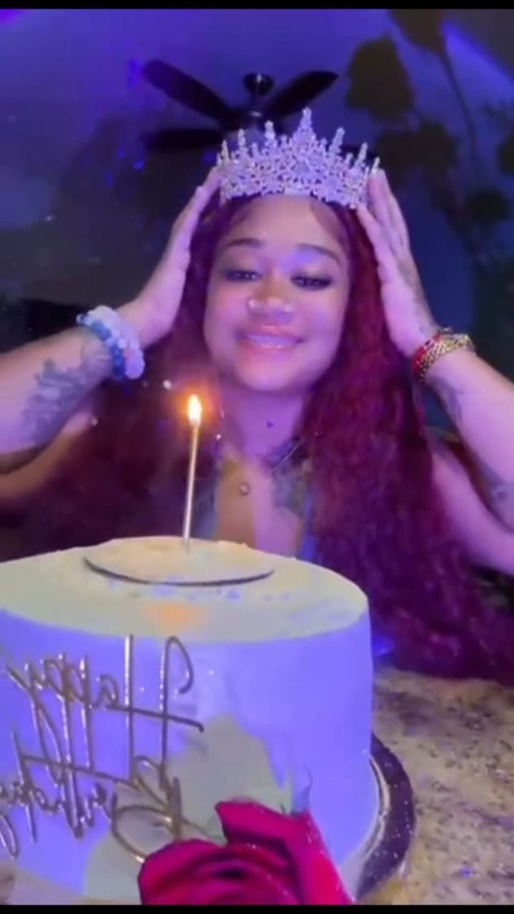 Post 4 by Latoya  Higa on Instagram (video)