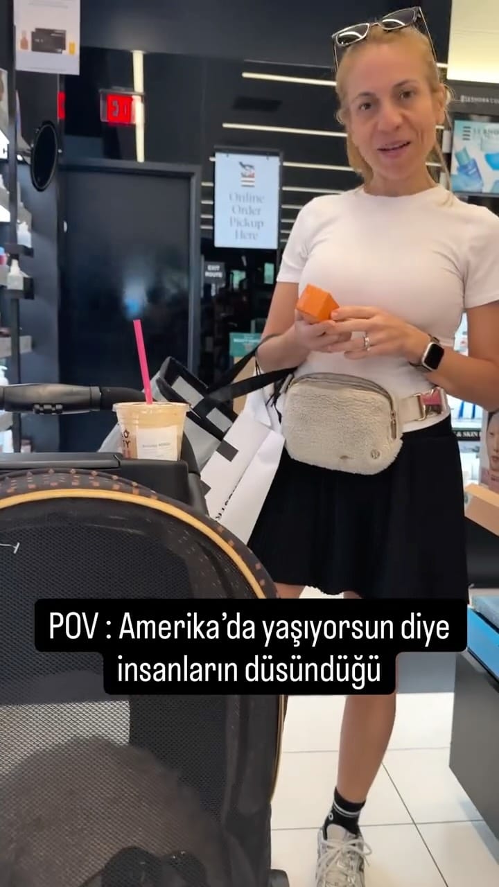 Post 2 by N U R on Instagram (video)