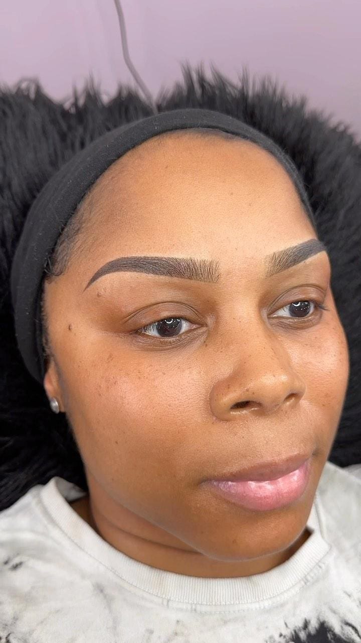 Post 8 by 𝐂𝐇𝐈𝐂𝐀𝐆𝐎 𝐁𝐑𝐎𝐖 𝐀𝐑𝐓𝐈𝐒𝐓 𝐥 𝐄𝐃𝐔𝐂𝐀𝐓𝐎𝐑 on Instagram (video)