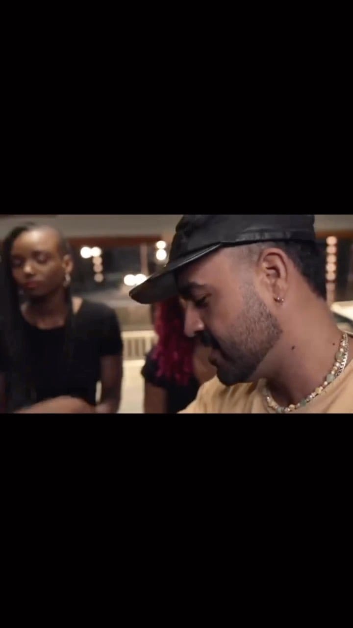 Post 3 by Zea Sy on Instagram (video)