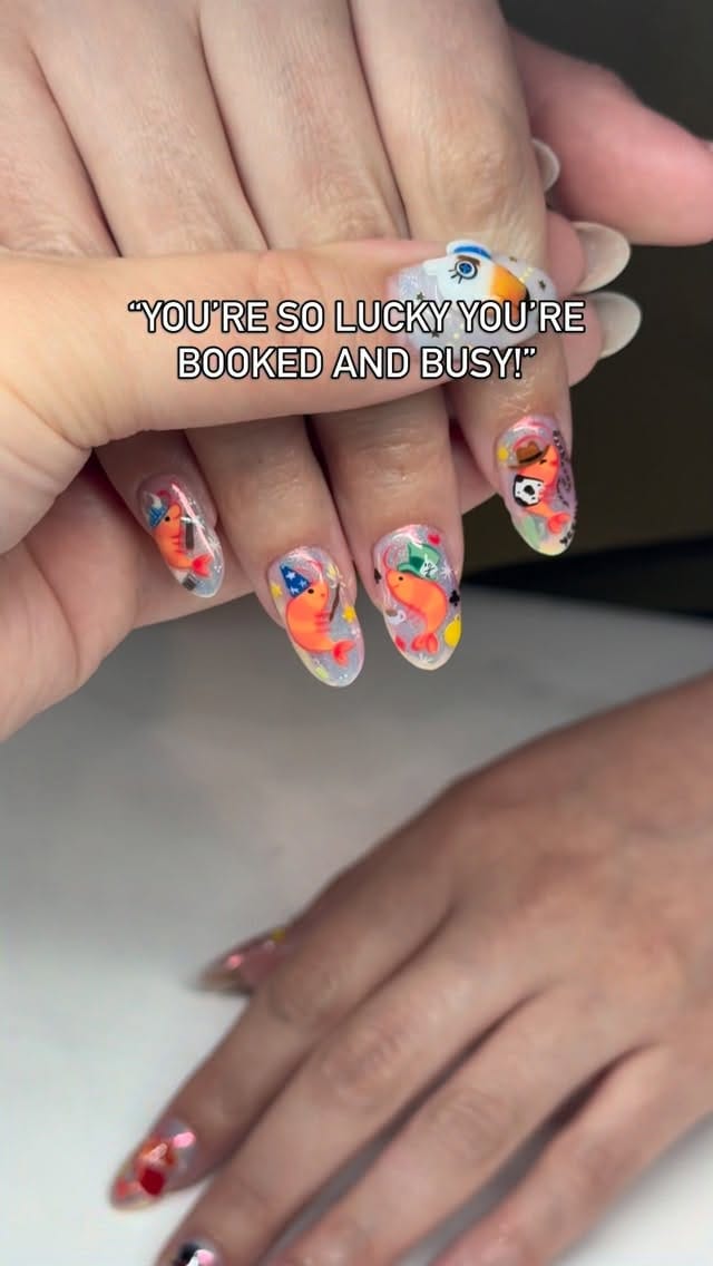Post 1 by Linh Nguyễn | Licensed Nail Tech | Natural Nails Only on Instagram (video)