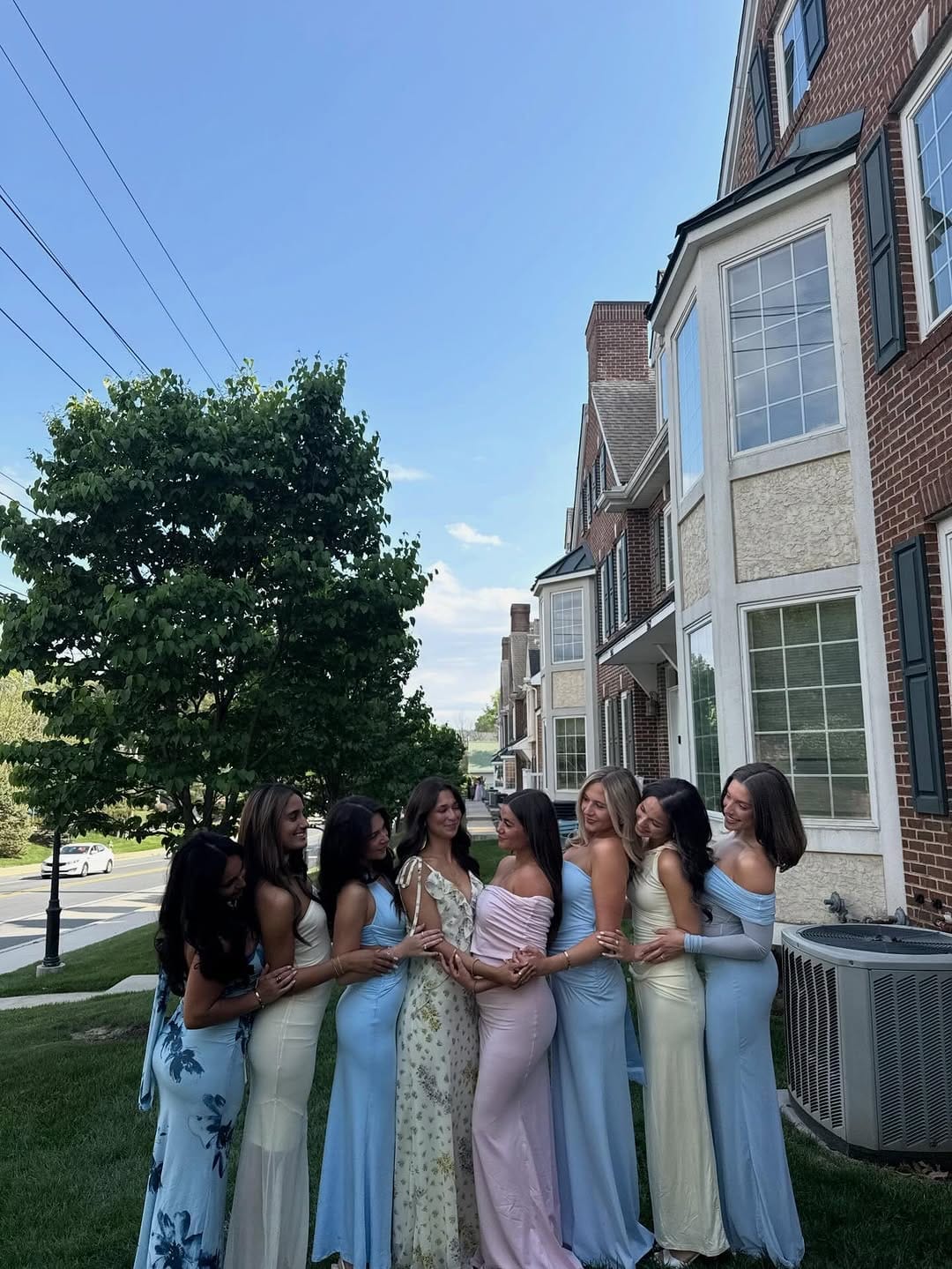 Post 6 by SIGMA KAPPA on Instagram (carousel)