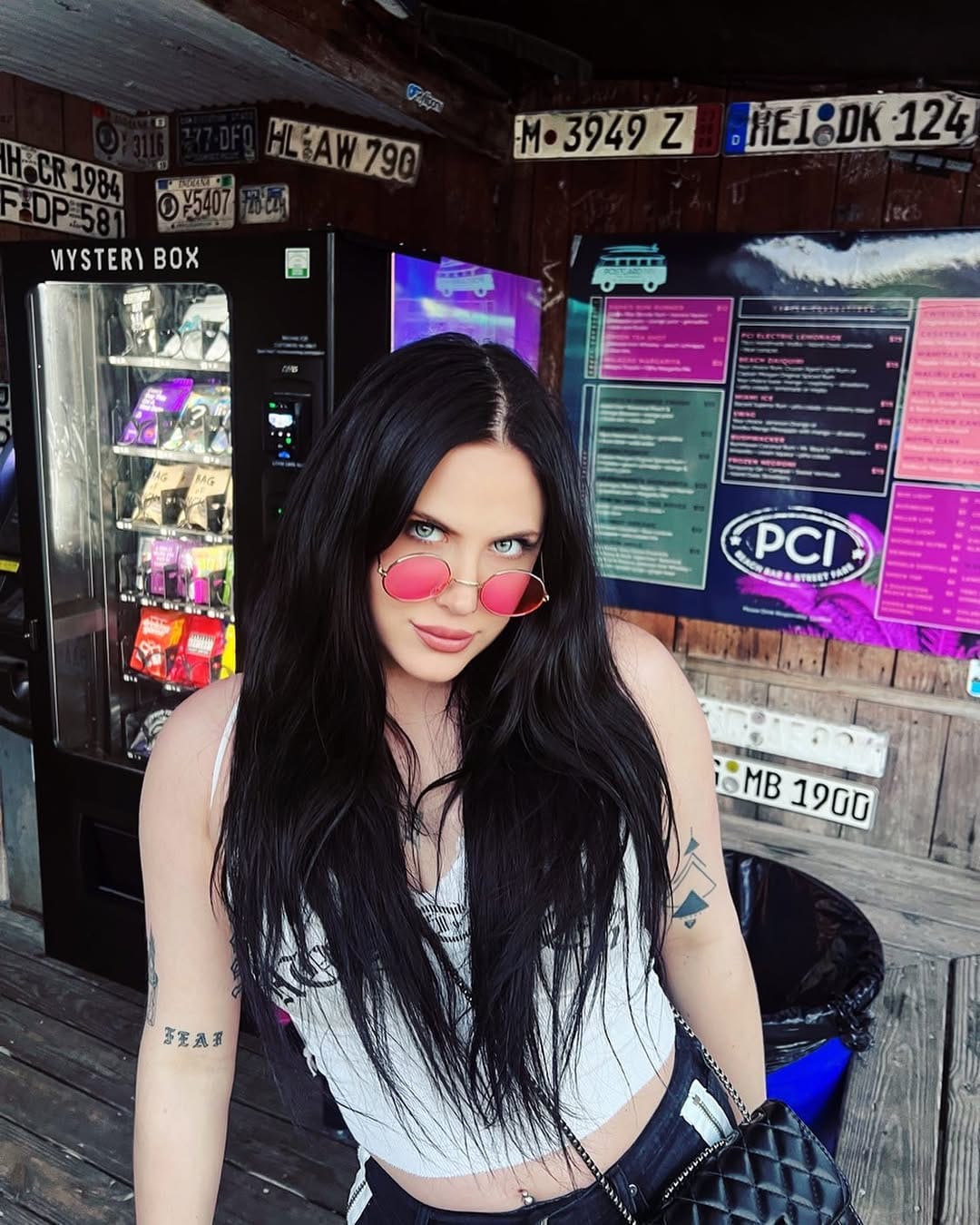 Post 8 by Tasia Zacharko on Instagram (image)