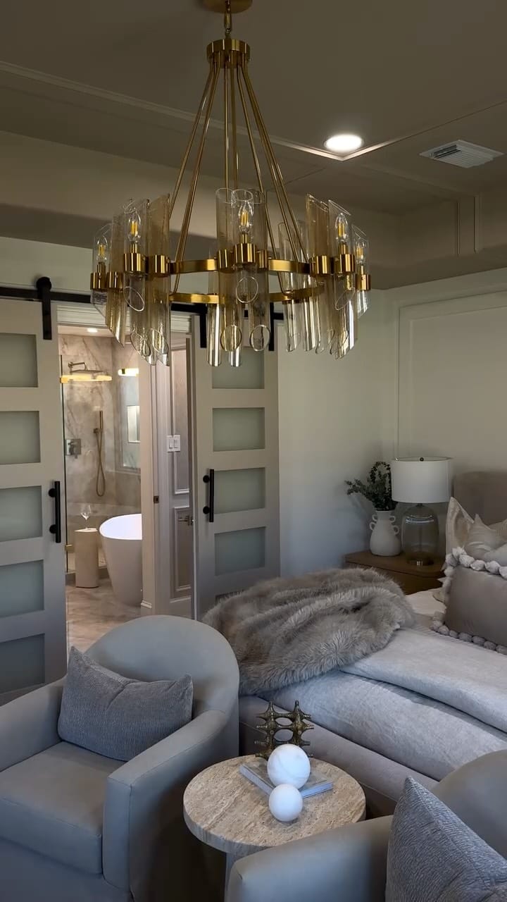 Post 2 by Unique Interior Designs on Instagram (video)