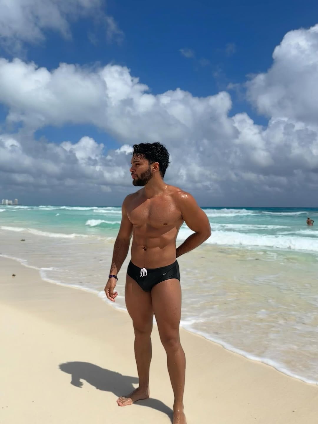Post 9 by Leonardo leal | Lifestyle & Fitness on Instagram (carousel)