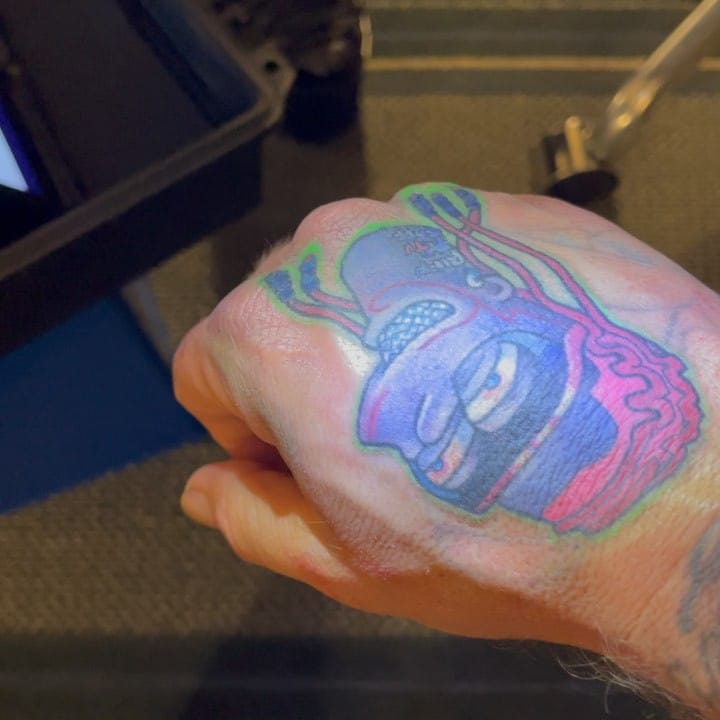 Post 10 by Alexandra Fische • Philadelphia Tattooer ⛓️ on Instagram (video)