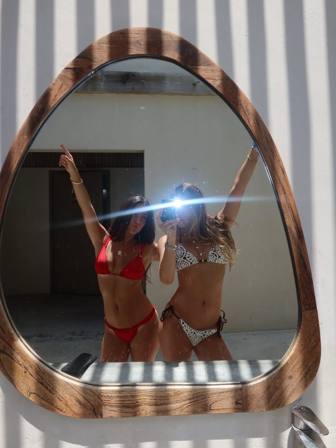 Post 6 by ALPHA XI DELTA on Instagram (carousel)