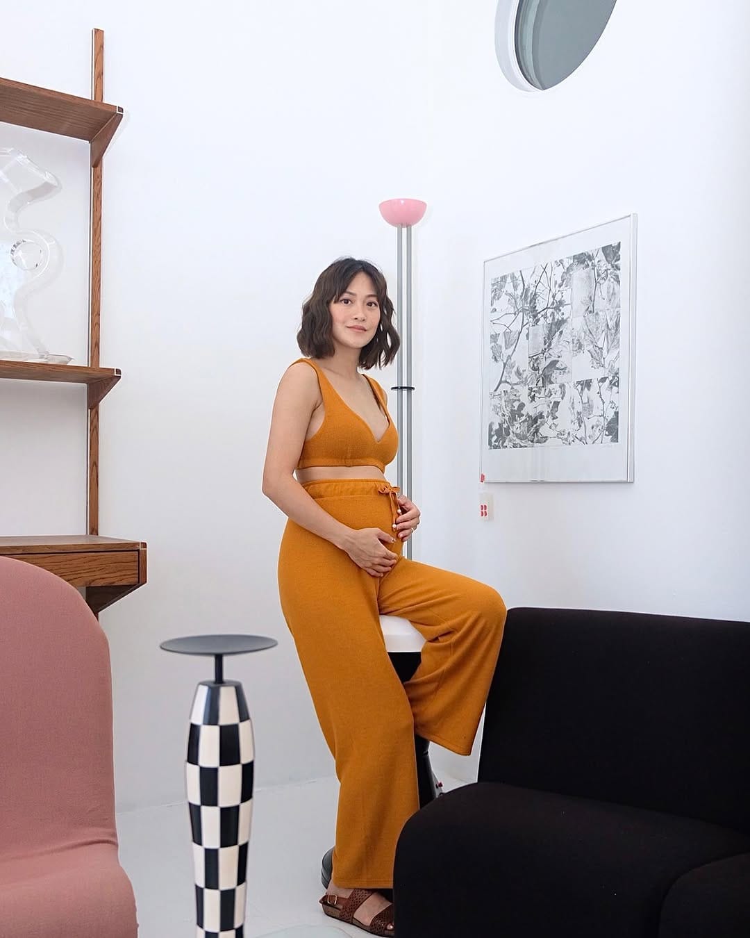 Post 3 by BÀN BẠN on Instagram (image)
