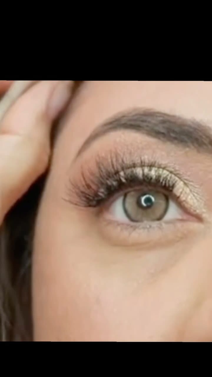 Post 3 by Vanessa on Instagram (video)