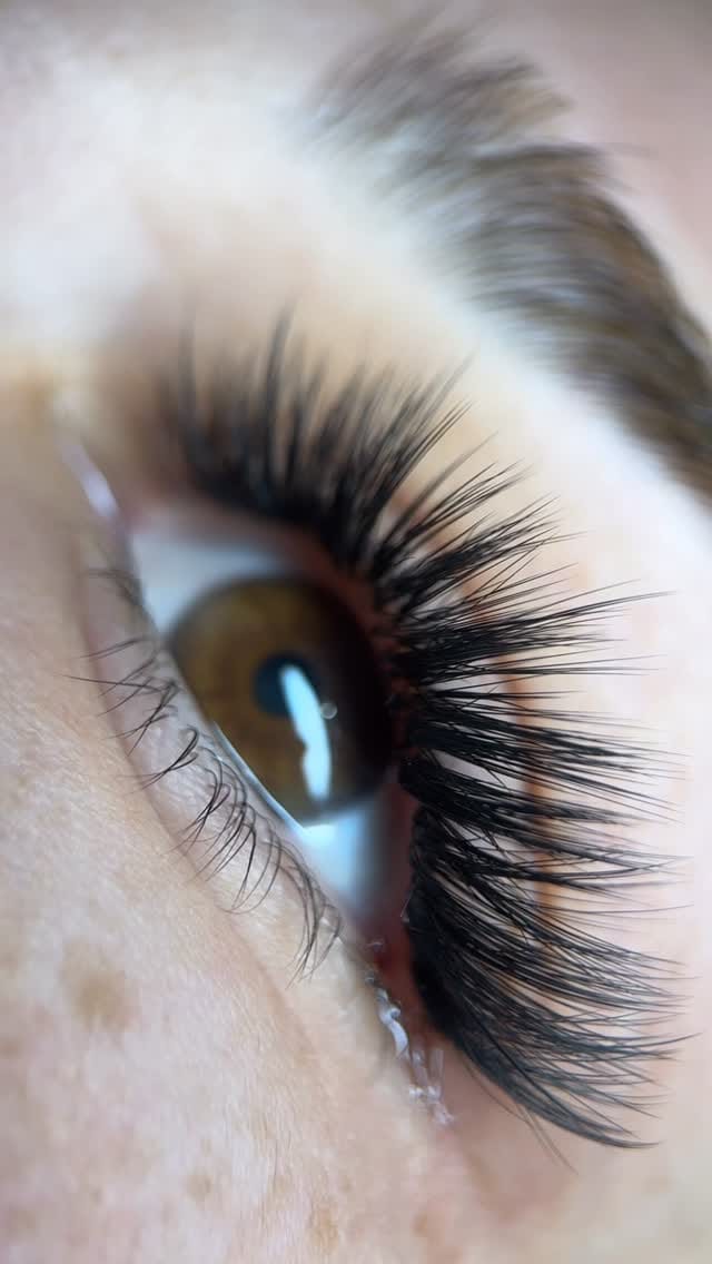 Post 8 by Araks Nazaryan on Instagram (video)