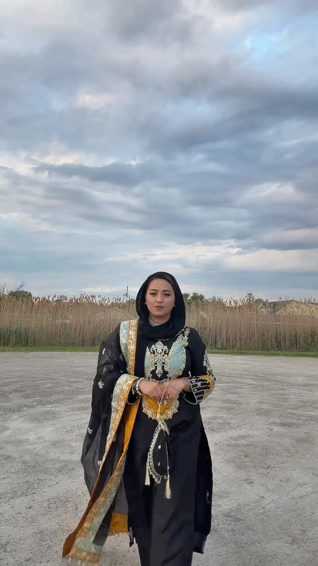 Post 1 by Kharnij Fariha (Fahima yeasmin) on Instagram (video)