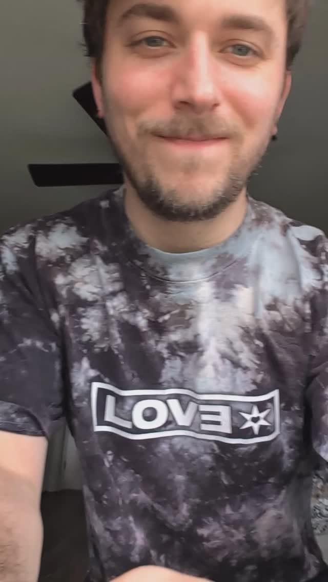 Post 1 by Birthdayy Partyy on Instagram (video)