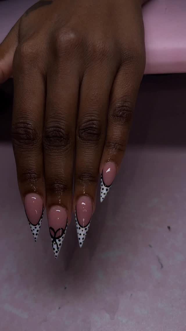 Post 10 by ThatGrlLO 🫧 on Instagram (video)