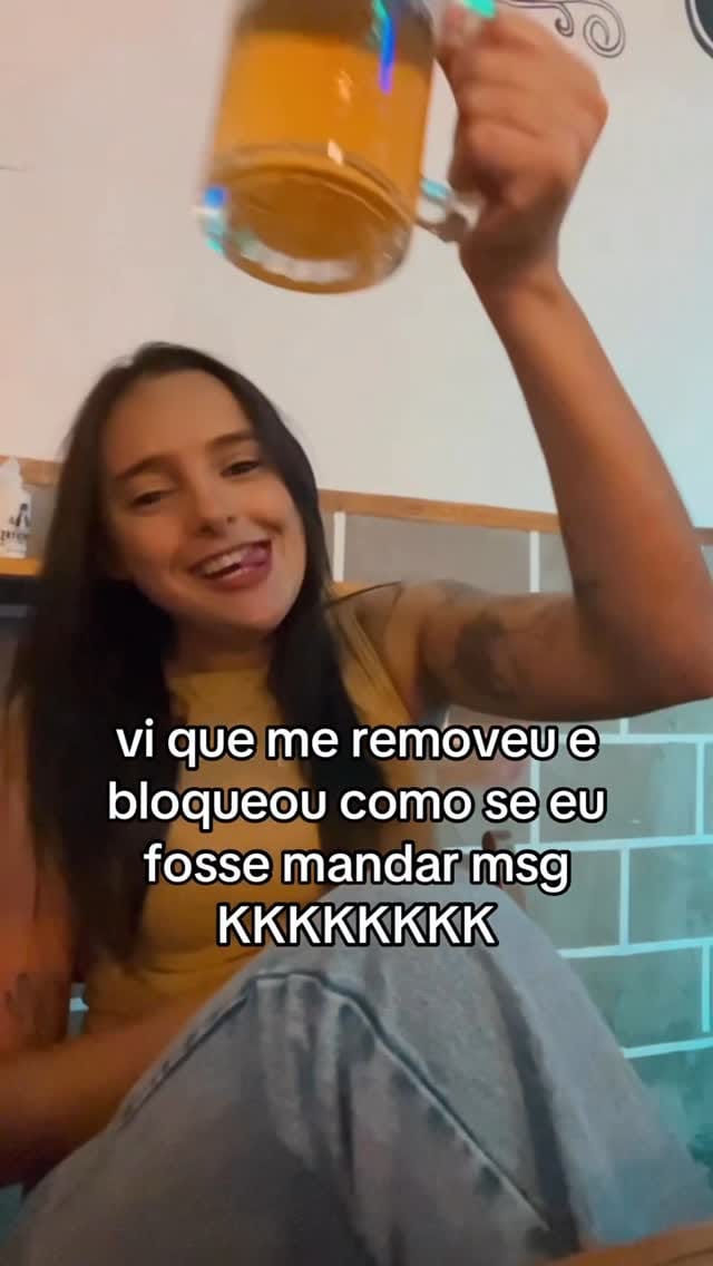 Post 7 by BEATRIZ on Instagram (video)