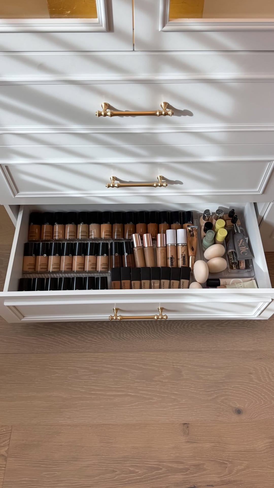 Post 5 by Traveling Makeup Artist | McKenna Goddard on Instagram (video)