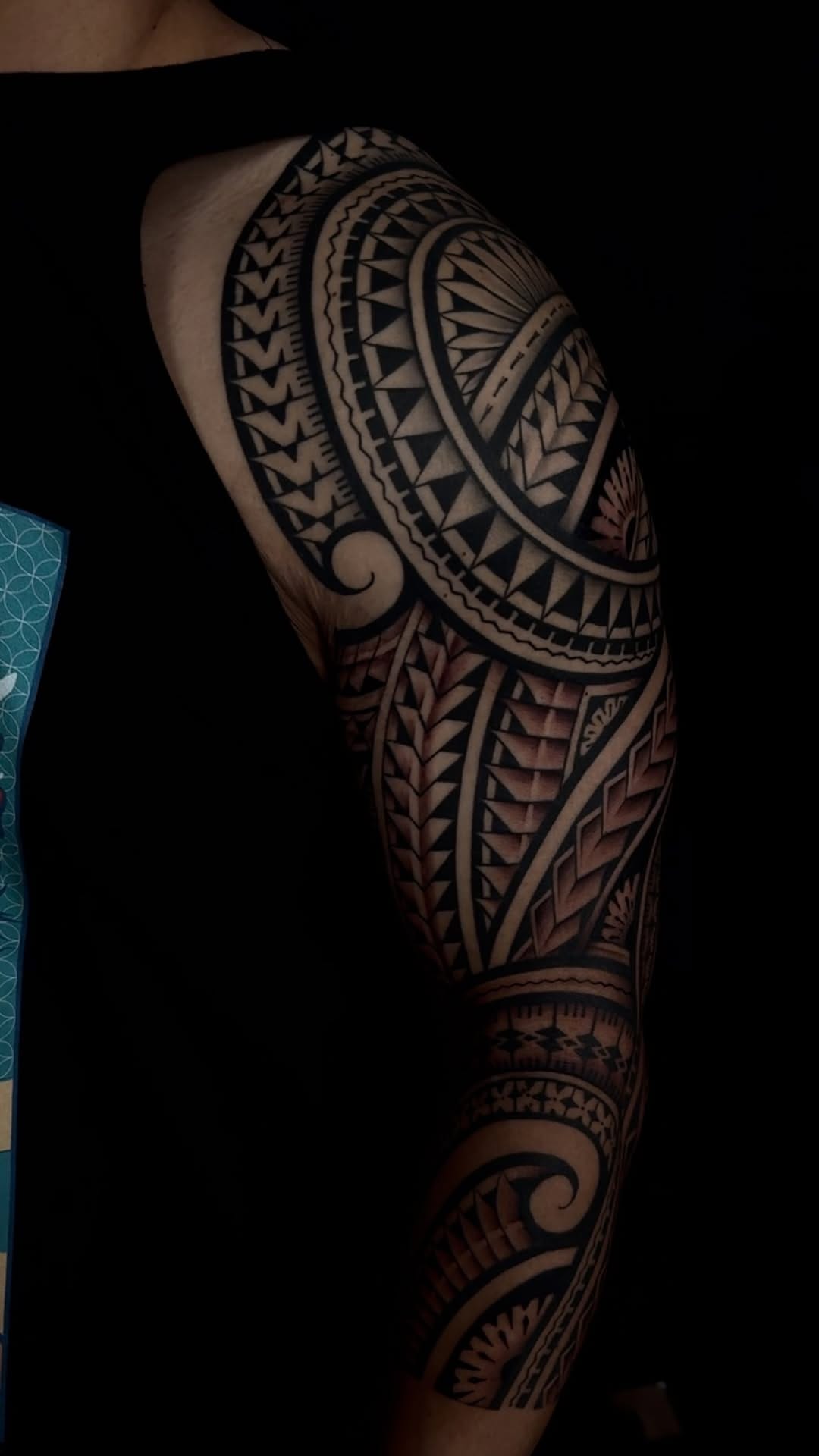 Post 9 by Kiti Tā Tatau _polynesian tattoo on Instagram (video)