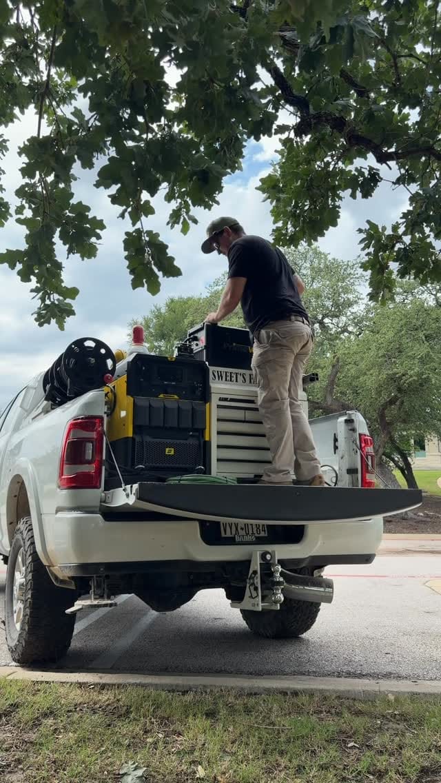 Post 1 by Peyton Sweet on Instagram (video)