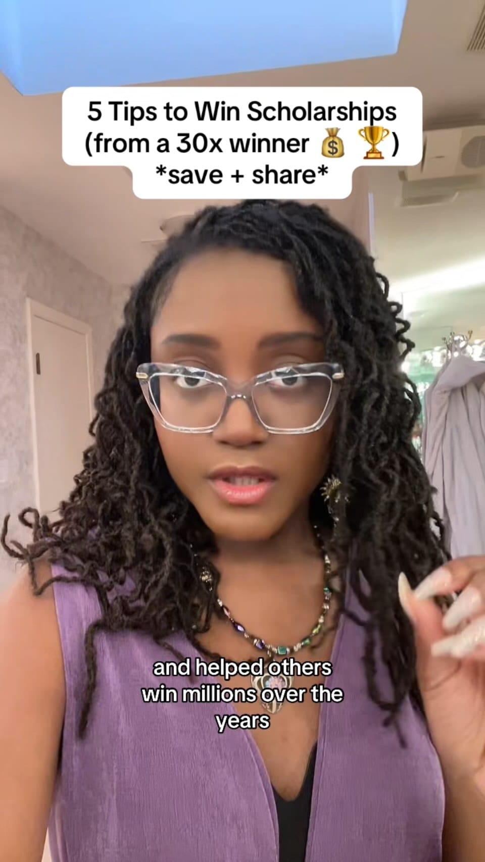 Post 1 by Carlynn Greene | Scholarship Guru | ESPdaniella on Instagram (video)