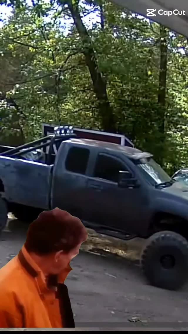 Post 9 by 2011 GMC Sierra GMT 900 on Instagram (video)
