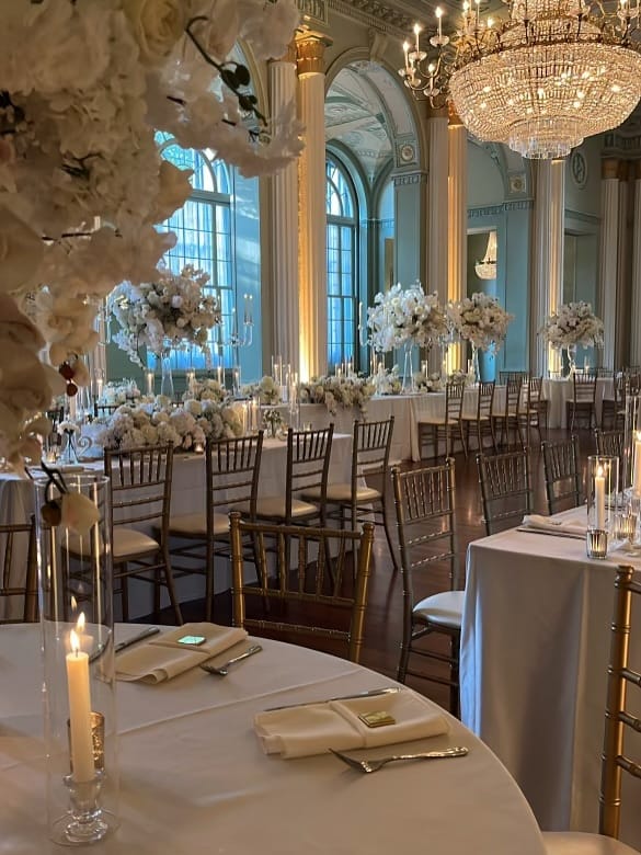 Post 4 by The Charming Details | Wedding Planner on Instagram (carousel)