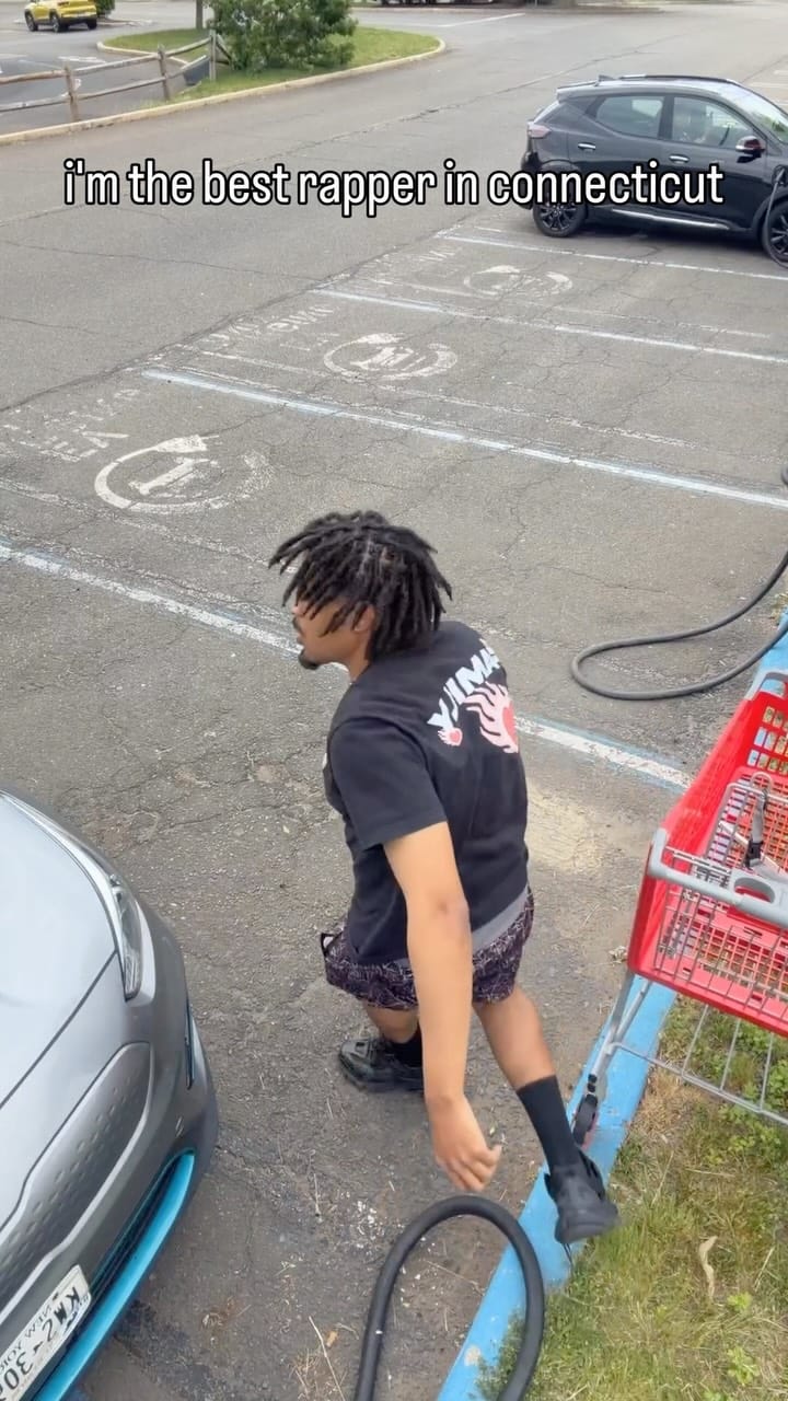 Post 1 by daykwion aleman on Instagram (video)