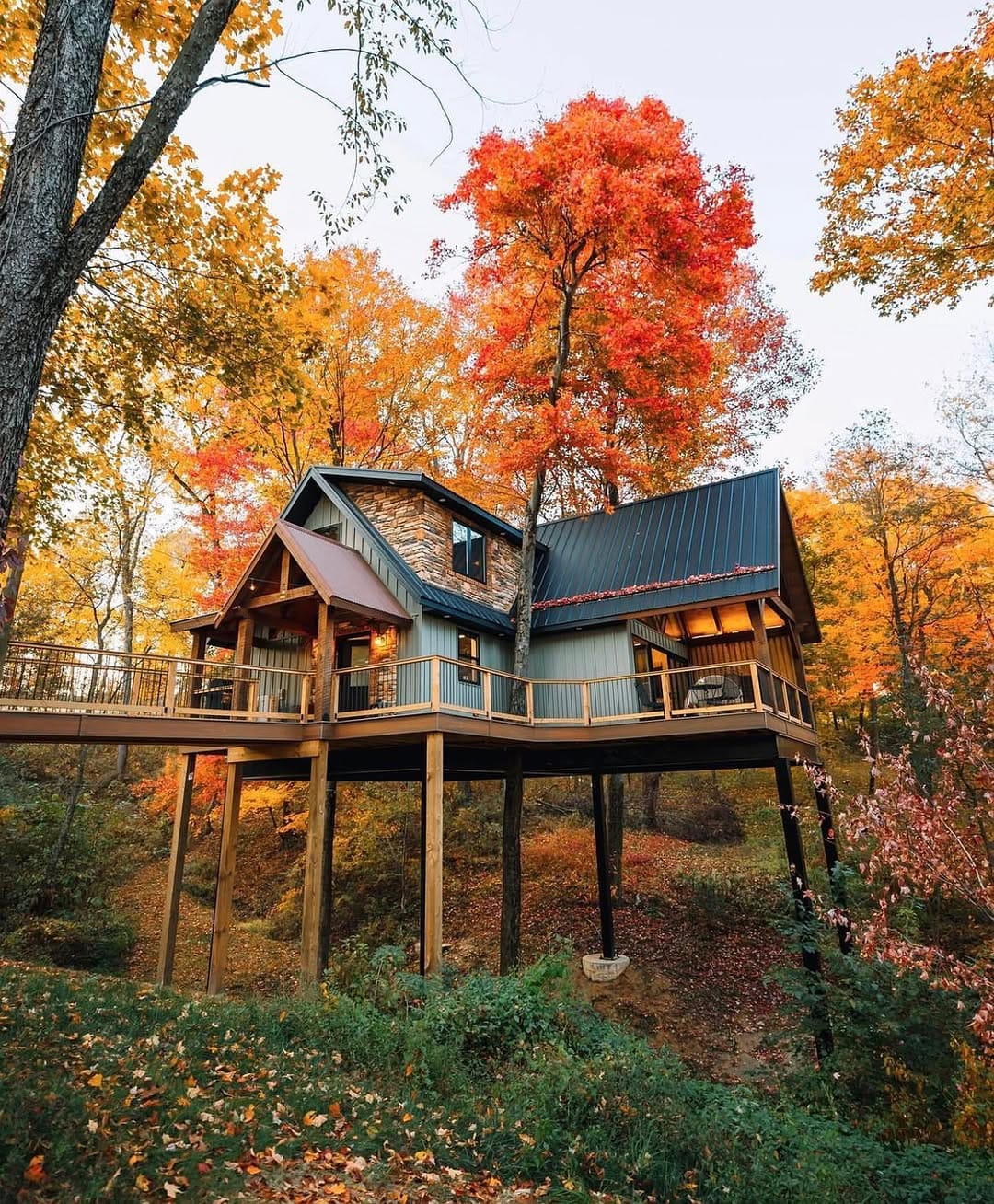 Post 4 by Midwest Stays on Instagram (carousel)