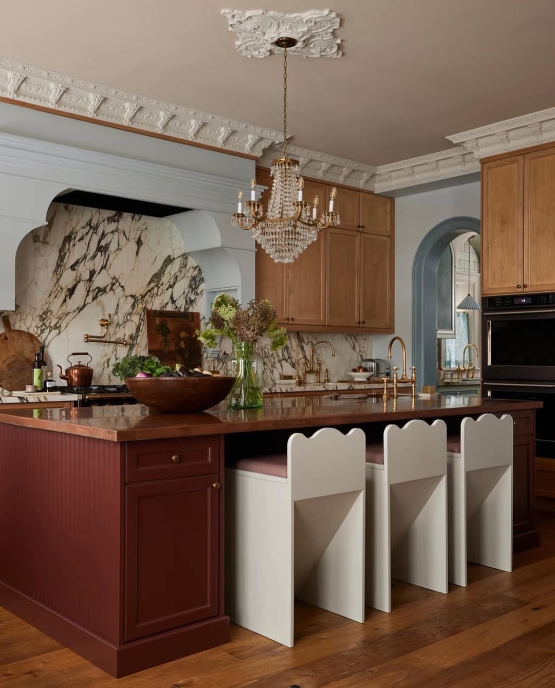 Post 1 by rebecca ahdoot interiors on Instagram (image)