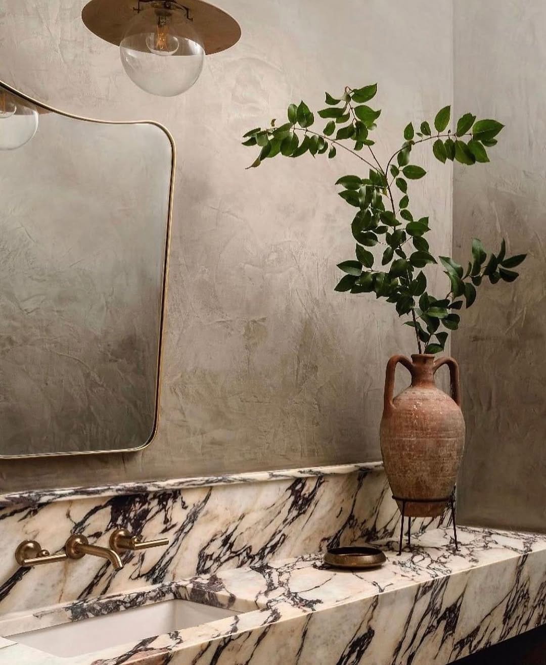 Post 5 by rebecca ahdoot interiors on Instagram (image)