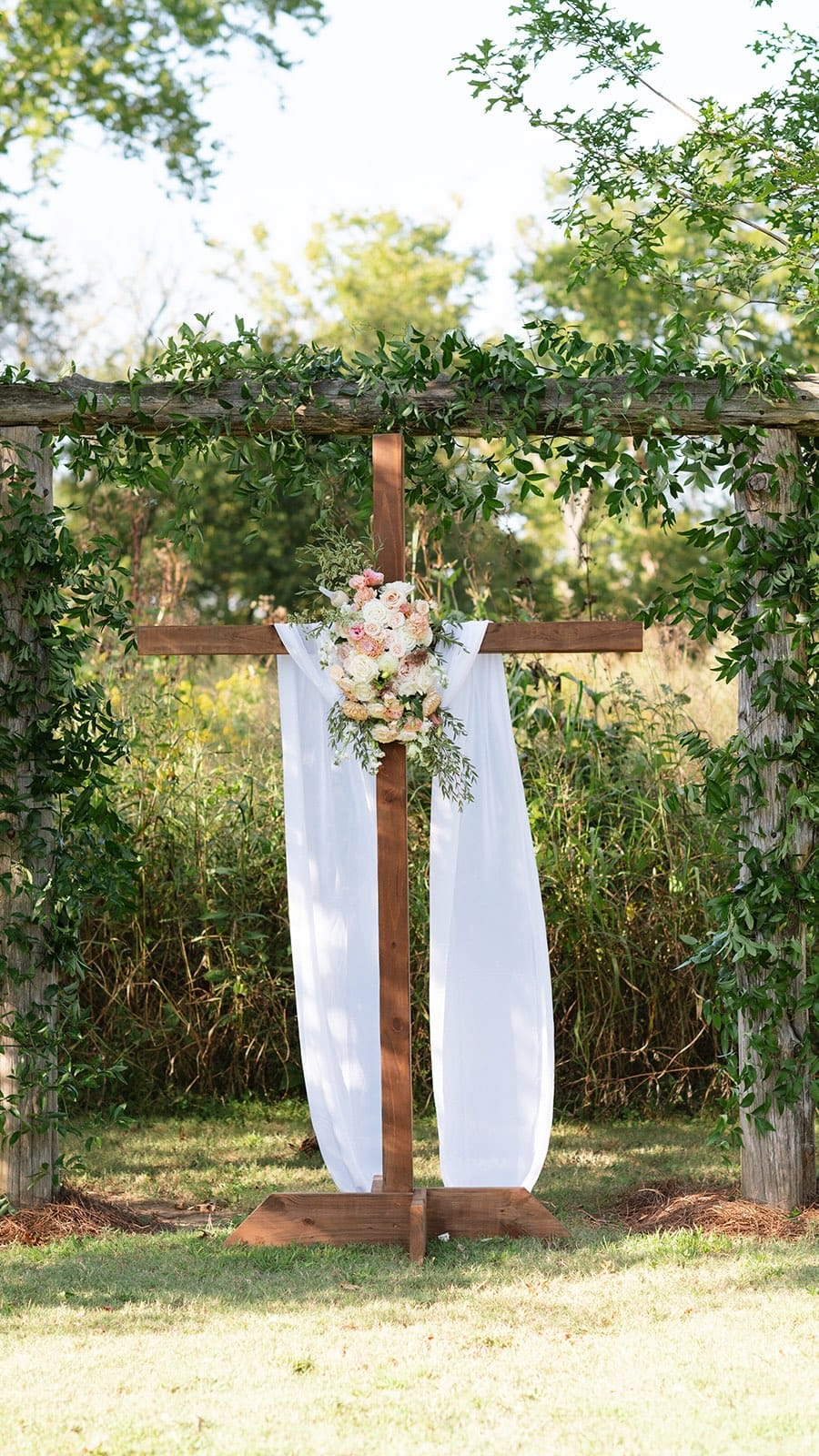 Post 6 by Vision in White Events on Instagram (video)