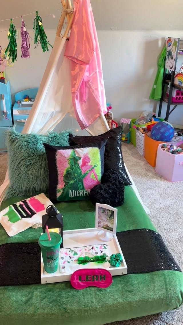 Post 6 by Unforgettable Events | Luxury Sleepover Parties | Luxury Picnics on Instagram (video)