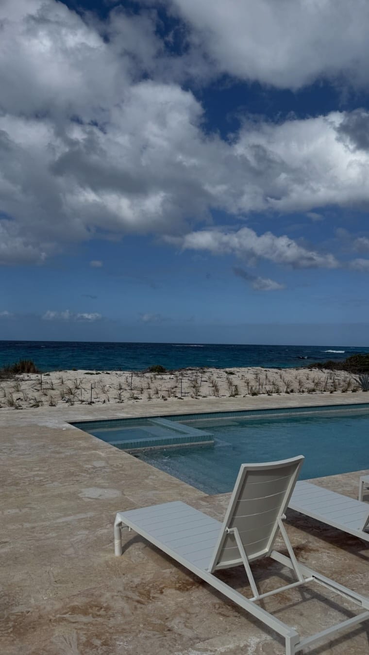 Post 3 by Enrique Crespo | Florida Luxury Full-Service Interior Design on Instagram (video)