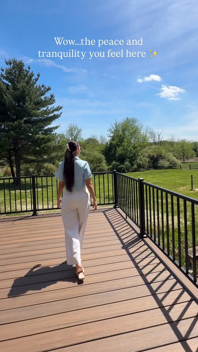 Post 1 by Laura Jaramillo Londoño on Instagram (video)