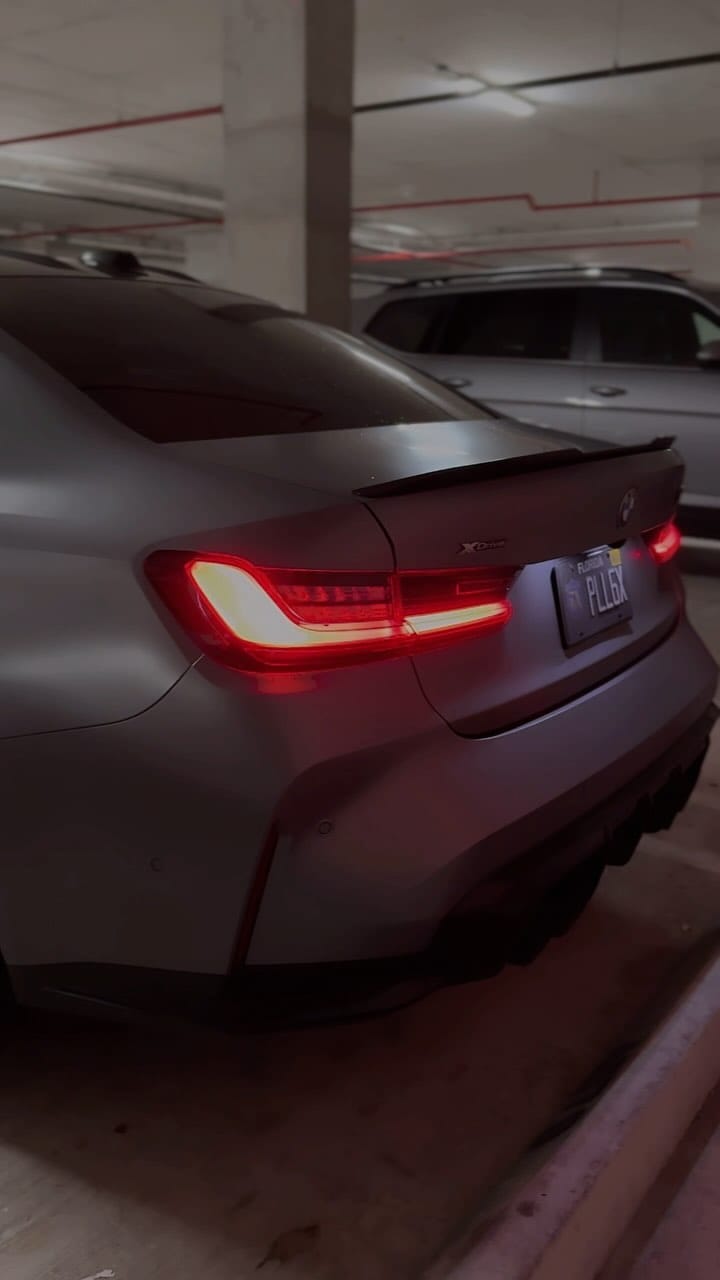 Post 4 by Z on Instagram (video)