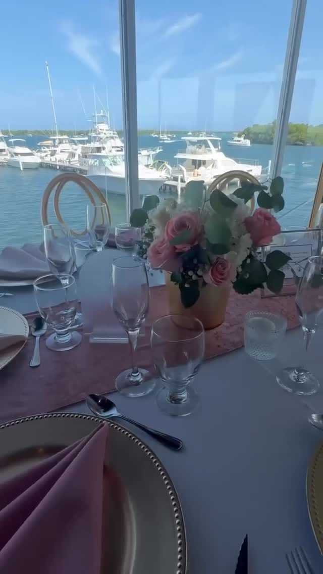 Post 1 by Bodas Ministro👰‍♀️💍🤵‍♂️💕 on Instagram (video)